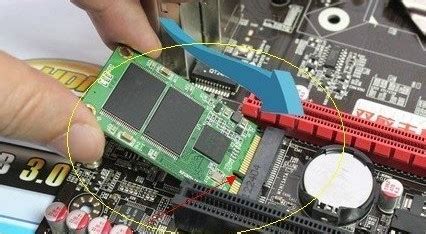 固態硬盤怎么安裝,固態硬盤怎么安裝到臺式機上縮略圖
