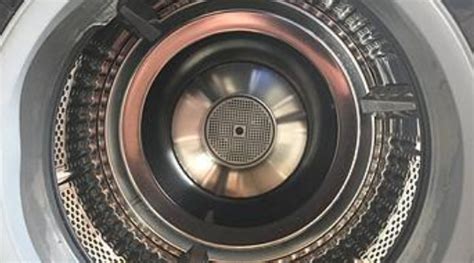 波輪洗衣機怎么清洗內部垃圾,波輪洗衣機用什么清洗效果好縮略圖