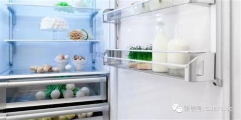 雙門冰柜中間結(jié)霜正常嗎(雙門冰柜中間結(jié)霜正常嗎視頻)縮略圖