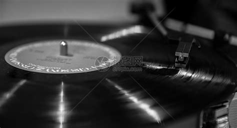 留聲機戀曲歌曲,留聲機戀曲歌曲英語版縮略圖