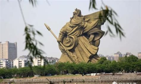 關公像為何閉著眼,關公像為何閉著眼睛縮略圖