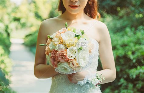 手捧花圖片(手捧花圖片鮮花)縮略圖