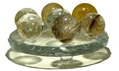 水晶球價(jià)格(水晶球價(jià)格一般賣多少錢)縮略圖
