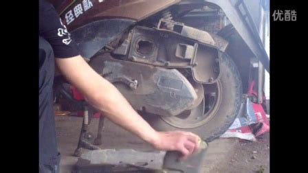 踏板車加油門發(fā)悶無力突突響(踏板車加油門突突沒勁)縮略圖