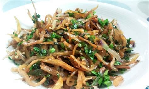丁香魚干的營(yíng)養(yǎng)價(jià)值和功效,丁香魚干的營(yíng)養(yǎng)價(jià)值和功效與禁忌縮略圖