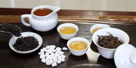 單叢茶和單樅茶區(qū)別,單樅茶和單叢茶的區(qū)別縮略圖