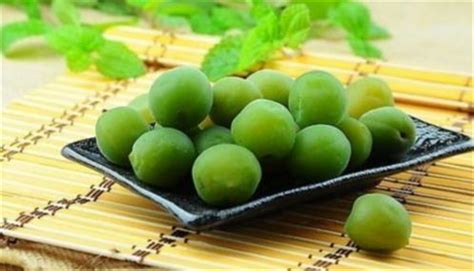 酵素梅一天吃幾個減肥最佳(吃酵素拉屎像拉水一樣為什么)縮略圖