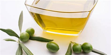 橄欖油能炒菜嗎(橄欖油能炒菜嗎應(yīng)該怎樣吃)縮略圖