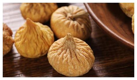 無(wú)花果干果(無(wú)花果干果的食用功效)縮略圖