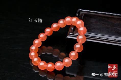 紅玉髓的功效與作用佩戴禁忌,紅玉髓的功效與作用縮略圖