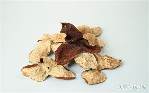 新會(huì)陳皮如何辨別真假(新會(huì)陳皮如何辨別真假兩三年)縮略圖