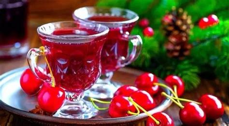 櫻桃酒泡多久是最佳飲用時(shí)間(櫻桃酒可以泡多長(zhǎng)時(shí)間好)縮略圖