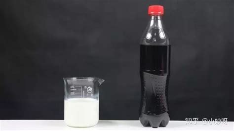 牛奶不能和什么東西一起吃,牛奶不能和什么東西一起吃會(huì)拉肚子縮略圖