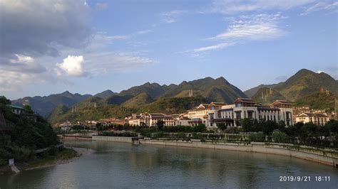 茅臺鎮旅游景點攻略(貴州茅臺鎮旅游景點攻略)縮略圖