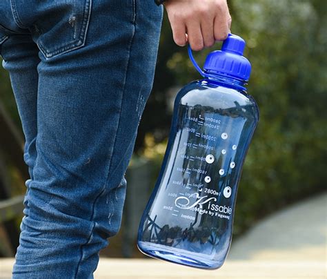 水杯大容量,水杯大容量哪個(gè)牌子好縮略圖