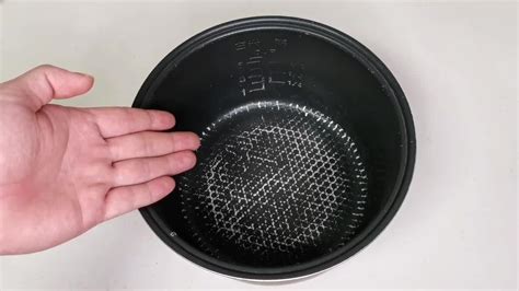 電飯煲內膽涂層掉了還能用嗎(電飯煲內膽涂層掉了還可以用嗎)縮略圖