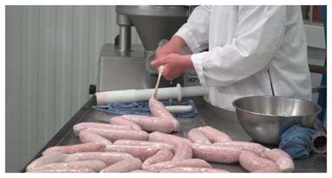 火腿腸英語(yǔ)怎么讀(sausage)縮略圖