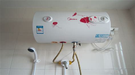 電熱水器洗澡時需要斷電嗎,電熱水器在洗澡時需要斷電嗎縮略圖