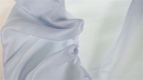真絲衣服的優缺點(真絲衣服的優缺點是什么)縮略圖