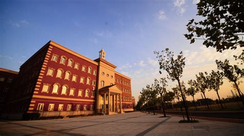 惠靈頓國際學校一年多少錢,天津惠靈頓國際學校一年多少錢縮略圖