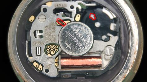 機械手表怎么換電池(機械手表怎么換電池表蓋怎么打開)縮略圖