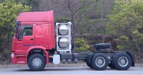 牽引車(chē)和掛車(chē)的區(qū)別,牽引車(chē)和掛車(chē)的區(qū)別有哪些縮略圖
