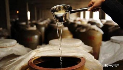 醬香白酒執(zhí)行標準有幾種(醬香型白酒有幾種執(zhí)行標準)縮略圖