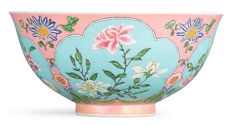 琺瑯彩瓷器和粉彩瓷器的區(qū)別,琺瑯彩瓷器和粉彩瓷器的區(qū)別圖片縮略圖