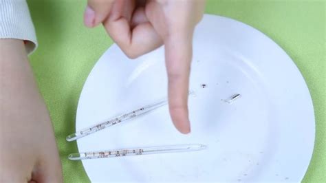 體溫計打碎了地面怎么處理(體溫計打碎了地面怎么處理干凈呢)縮略圖