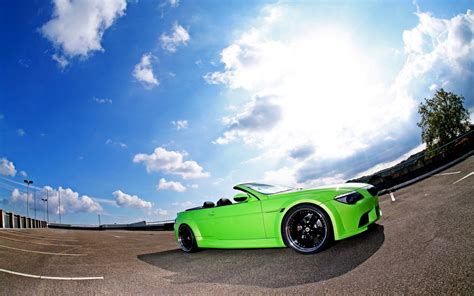 敞篷車(chē)的優(yōu)缺點(diǎn)(敞篷車(chē)的優(yōu)缺點(diǎn)有哪些)縮略圖