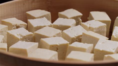 豆腐乳的營養(yǎng)與危害(豆腐乳的營養(yǎng)與危害科普知識)縮略圖