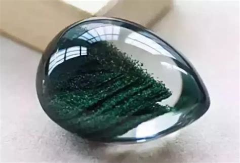 發晶石(發晶石的功效和作用)縮略圖