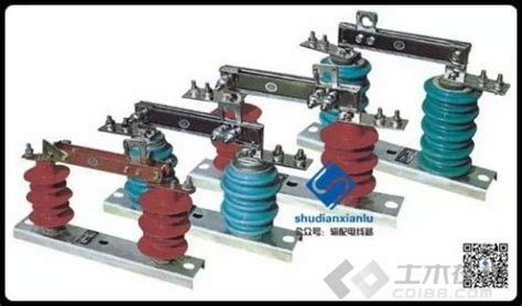 隔離開關(guān)和斷路器有什么區(qū)別(隔離開關(guān)和斷路器有什么區(qū)別?為什么不能單獨(dú)使用?)縮略圖