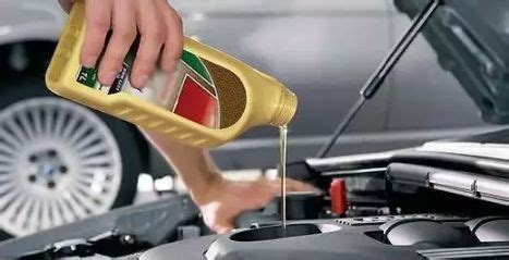 汽車機油怎么選擇適合的機油(汽車機油怎么選擇適合的機油品牌)縮略圖