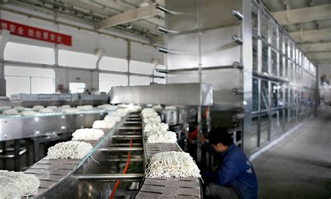 米線機生產(chǎn)全自動視頻,米線機生產(chǎn)米線視頻縮略圖
