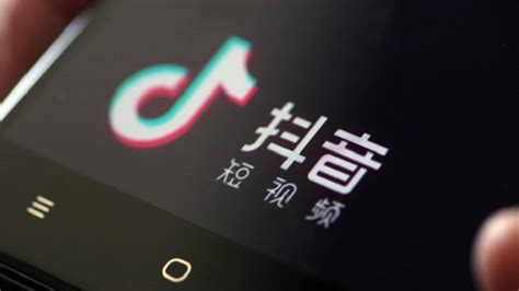 提詞器怎么弄在抖音屏幕上(提詞器怎么運(yùn)用在抖音)縮略圖