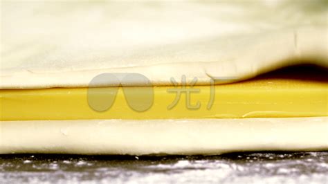 吐司面包制作過(guò)程(吐司面包制作過(guò)程步驟)縮略圖