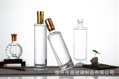 酒瓶廠家哪里有(山東生產(chǎn)酒瓶廠家哪里有)縮略圖