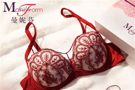 曼妮芬內(nèi)衣是什么檔次(曼妮芬內(nèi)衣是什么檔次的)縮略圖