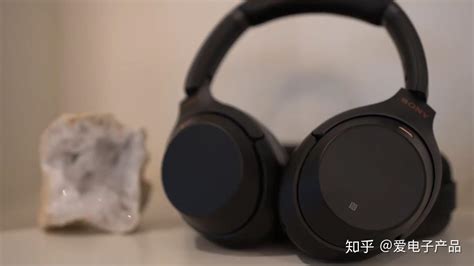 降噪藍(lán)牙耳機(jī)推薦1000左右(降噪藍(lán)牙耳機(jī)推薦1000左右的有哪些)縮略圖