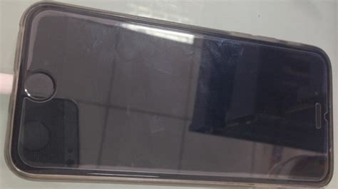 手機貼膜有白邊怎么辦(手機貼膜有白邊怎么辦小竅門)縮略圖