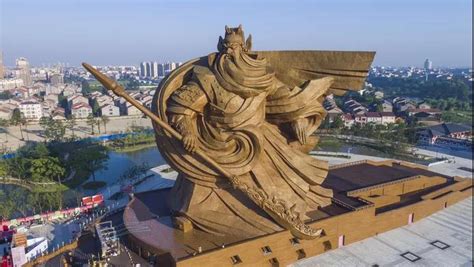 關公像違建花1.55億搬移(關公像違建花1.55億搬移在哪里)縮略圖