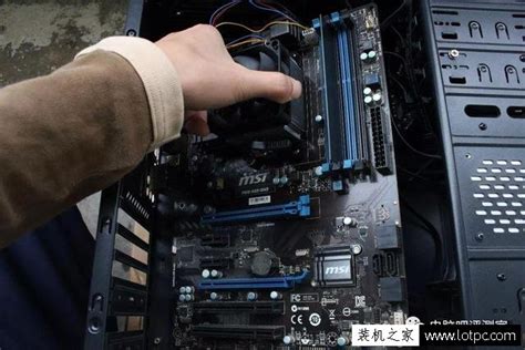 組裝電腦教程全過程,組裝電腦教程全過程視頻縮略圖