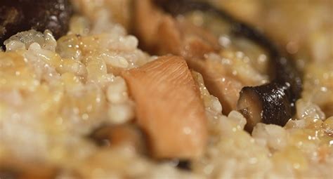 糯米雞蒸多久才熟(糯米雞蒸多久才熟透)縮略圖