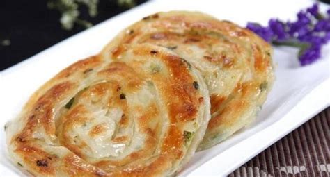 蔥油餅怎么做才能松軟(蔥油餅怎么做才能松軟又好吃)縮略圖