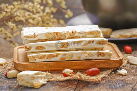 牛軋糖吃多了會怎樣,一天吃的牛軋糖多了會胖一斤嗎縮略圖