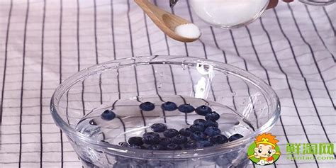藍(lán)莓干泡水喝的正確方法,藍(lán)莓干怎樣泡水縮略圖