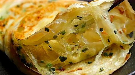 蔥油餅怎么做酥脆松軟,蔥油餅怎么做酥脆松軟有層縮略圖