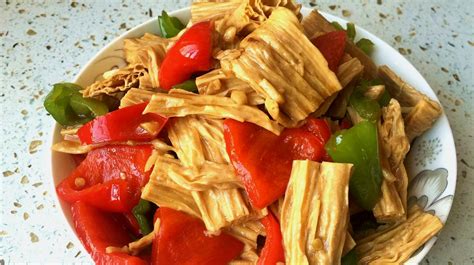 腐竹是怎么制作出來的,腐竹是怎么制作出來的全過程縮略圖