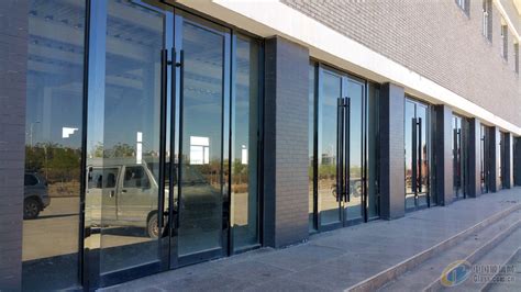 鋼化玻璃門多少錢一平,鋼化玻璃門多少錢一平方縮略圖